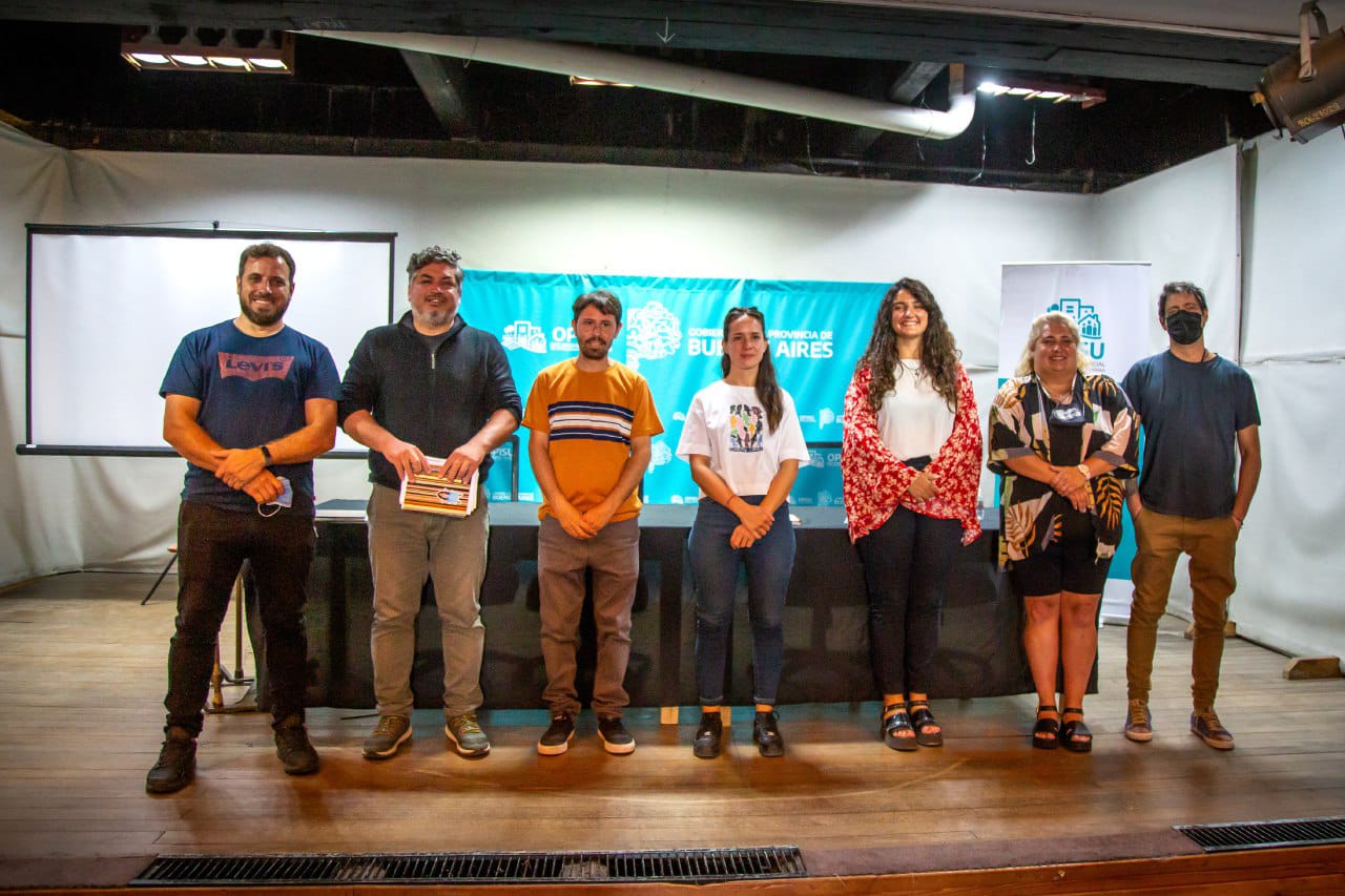 APERTURA DE SOBRES DE LA LICITACIÓN POR NUEVOS TRABAJOS EN EL BARRIO