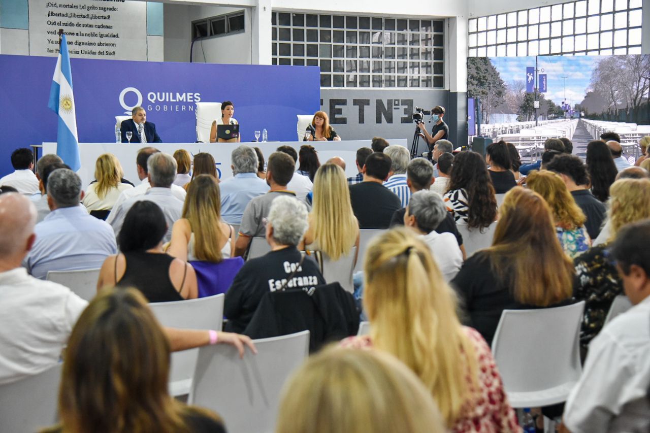 “ESTAMOS TRANSFORMANDO QUILMES, CON MÁS OBRAS Y MÁS TRABAJO QUE NUNCA"