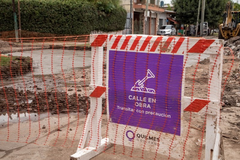 EL MUNICIPIO AVANZA CON LOS TRABAJOS DE BACHEO SOBRE MONTEVIDEO