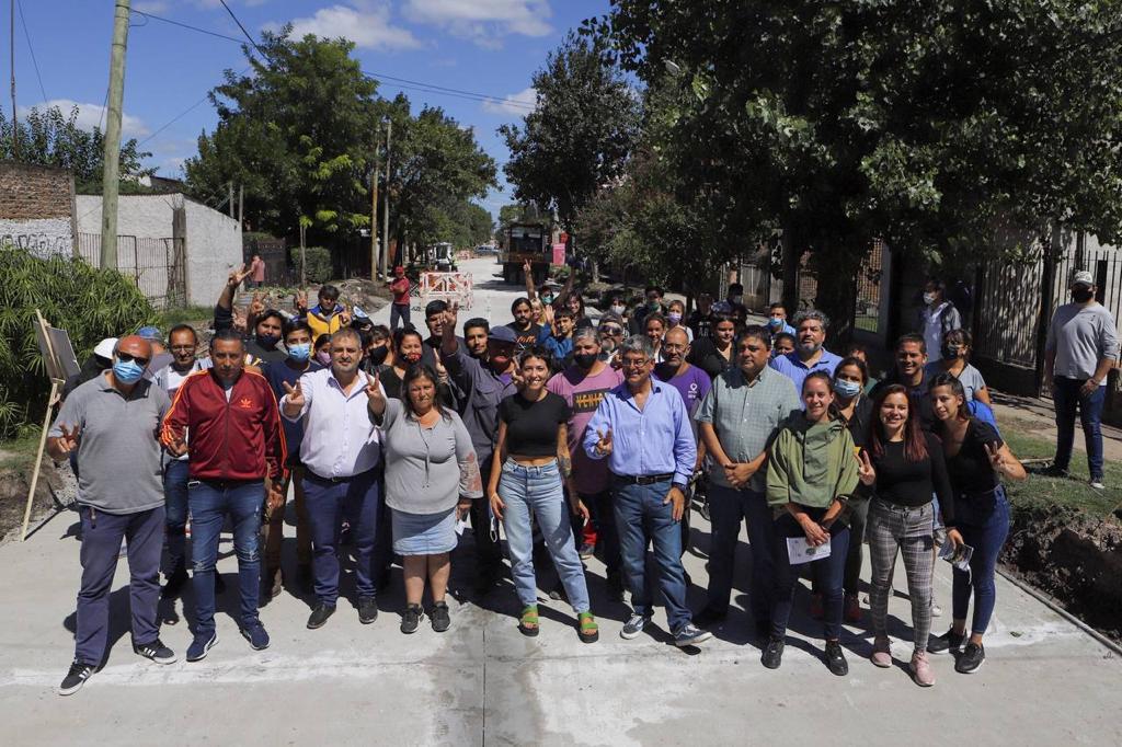 MAYRA SUPERVISÓ OBRAS DE PAVIMENTOS EN LOS EUCALIPTUS