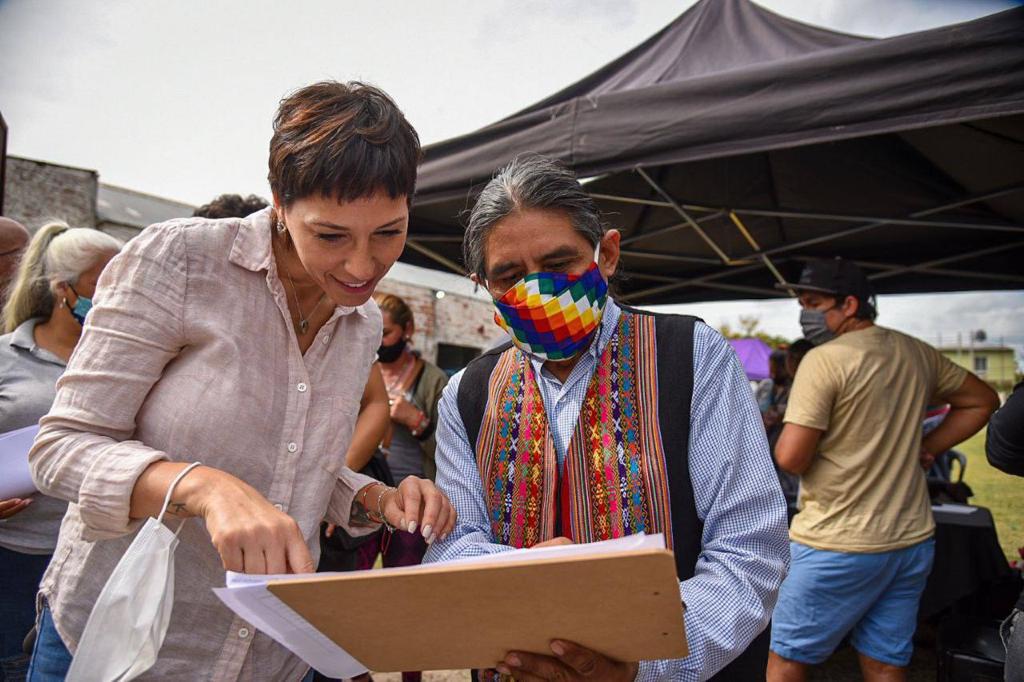 MAYRA EN JORNADA CONSULAR PARA CIUDADANOS DE BOLIVIA, PARAGUAY Y VENEZUELA