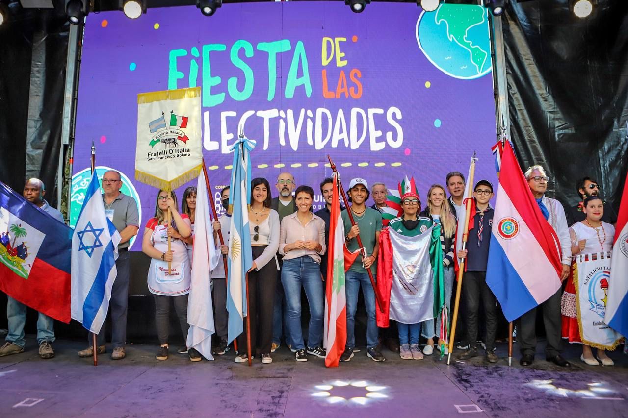 MAYRA VISITÓ LA FIESTA DE LAS COLECTIVIDADES DE QUILMES