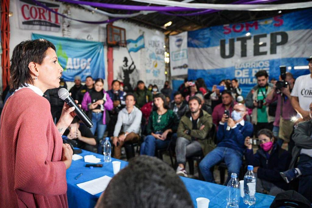 MAYRA Y ZABALETA EN LA INCORPORACIÓN DE 30 TRABAJADORES A LA FIRMA CORTI