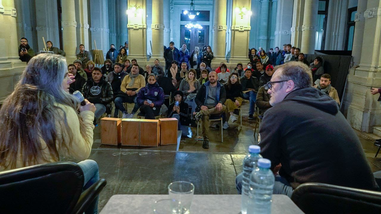EL MUNICIPIO LLEVÓ ADELANTE UNA NUEVA EDICIÓN DEL CICLO “CAFÉ CULTURA"