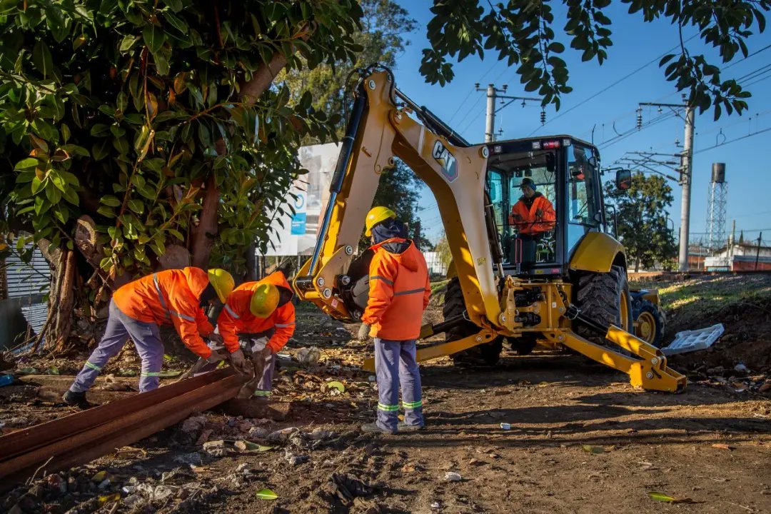 AVANZAN LAS OBRAS DE LA NUEVA ESTACIÓN EN QUILMES SUR DEL FERROCARRIL ROCA