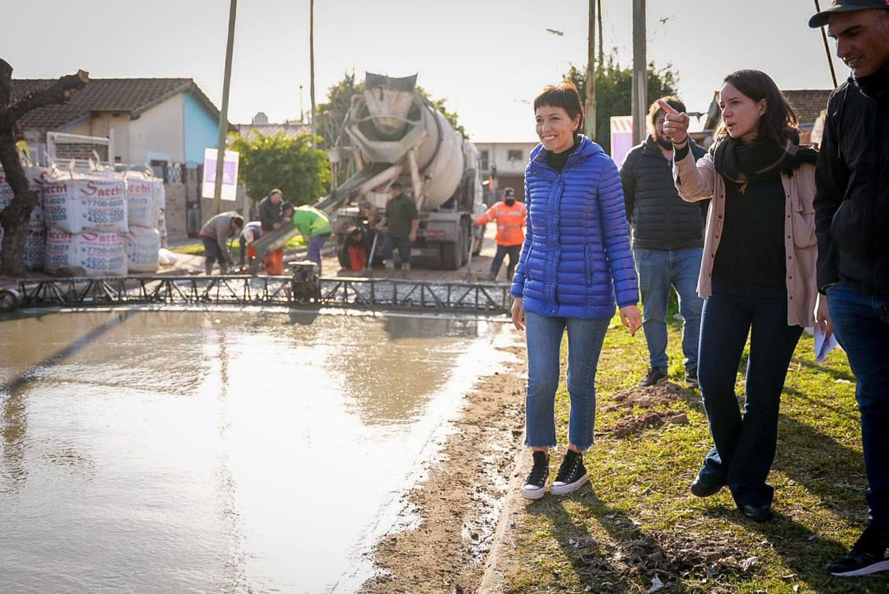 REPAVIMENTACIÓN DE 65 CUADRAS EN LOS BARRIOS JORGE NOVAK Y LA ODISEA