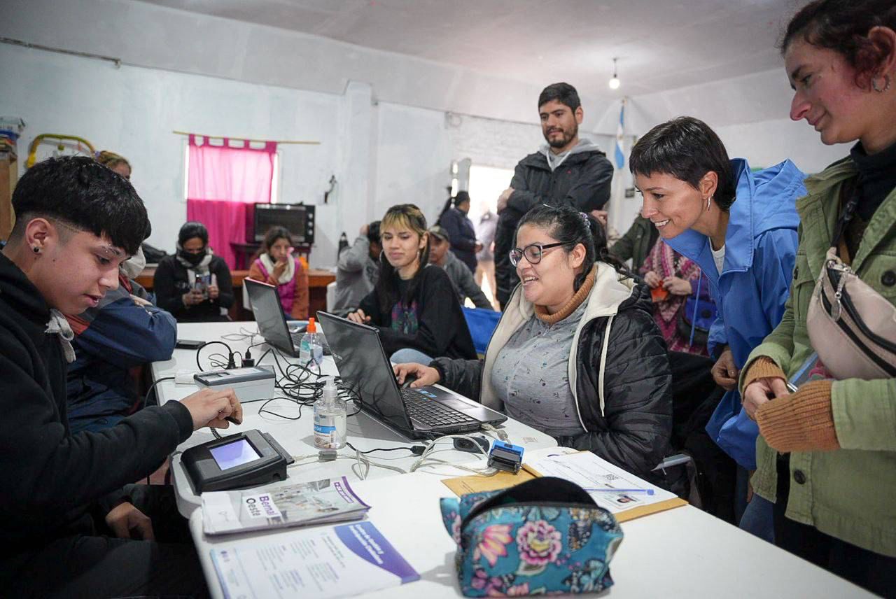 MAYRA PARTICIPÓ DE UN NUEVO QUILMES CERCA + MERCADOS BONAERENSES
