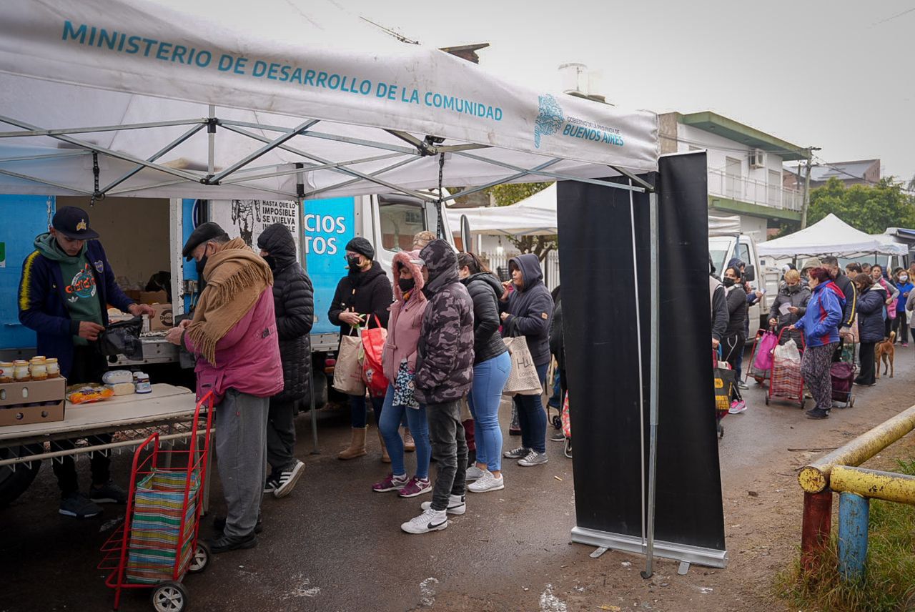 MAYRA PARTICIPÓ DE UN NUEVO QUILMES CERCA + MERCADOS BONAERENSES