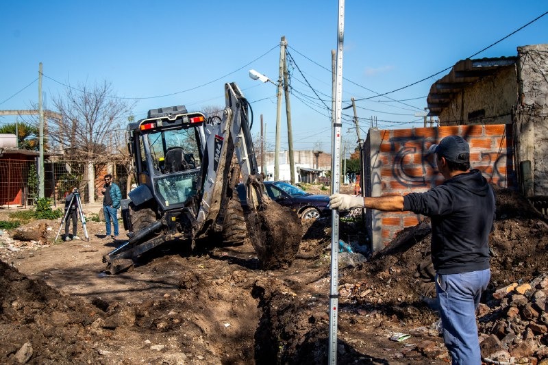 AVANZAN LAS OBRAS DE AGUA Y CLOACAS