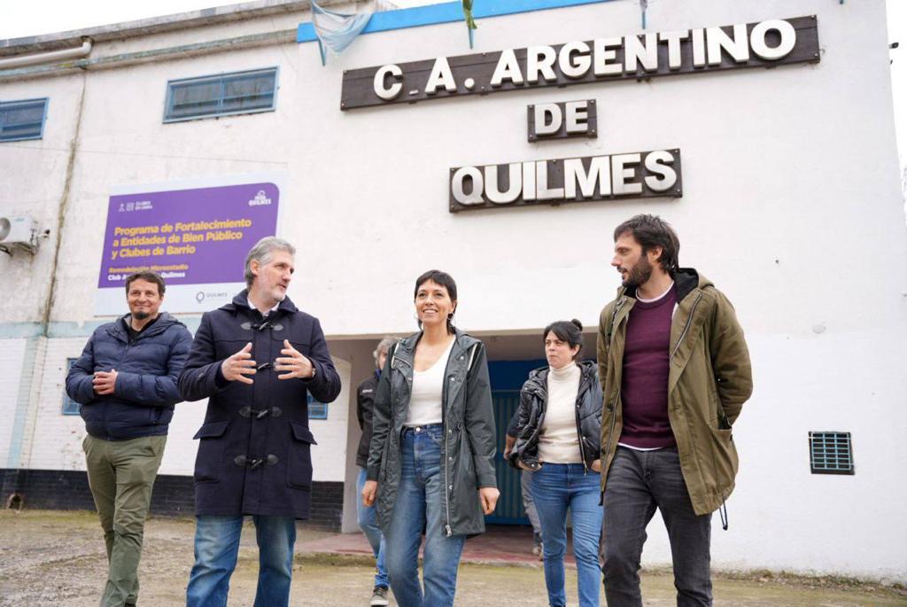 MAYRA SUPERVISÓ LAS OBRAS DEL MICROESTADIO DE ARGENTINO DE QUILMES