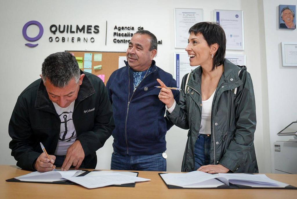 LA RECAUDACIÓN DE LA COMPACTACIÓN DE VEHÍCULOS FUE DONADA A LOS VETERANOS