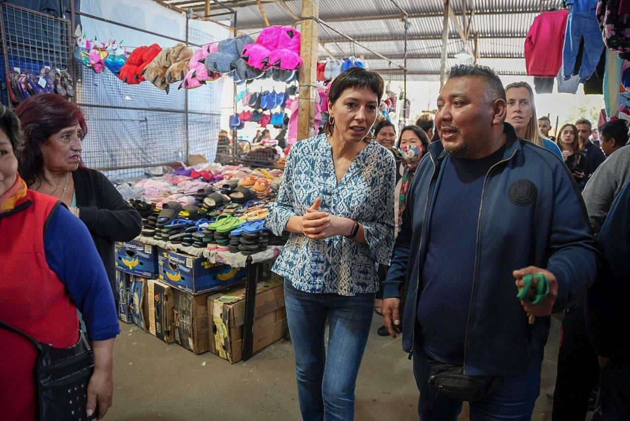 MAYRA VISITÓ LA FERIA TINKUNAKU DE EZPELETA EN SU 26° ANIVERSARIO