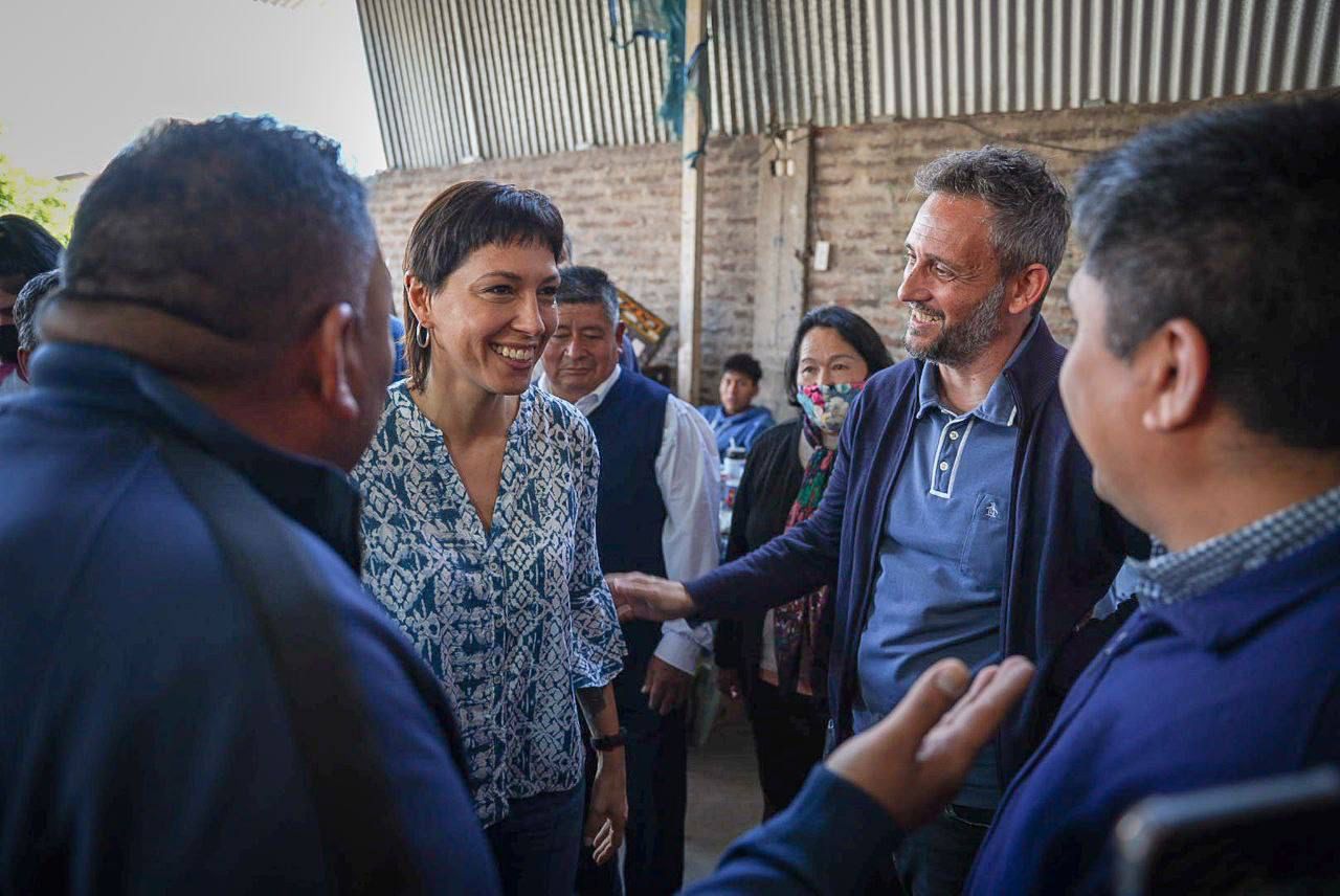 MAYRA VISITÓ LA FERIA TINKUNAKU DE EZPELETA EN SU 26° ANIVERSARIO
