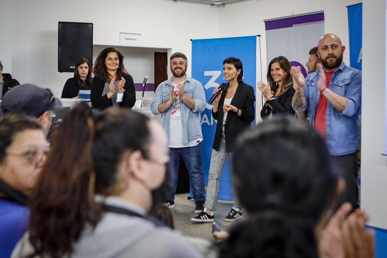MAYRA Y FERNANDA RAVERTA INAUGURARON UN PUNTO DE ATENCIÓN DE ANSES