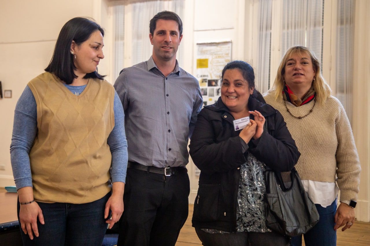  EL MUNICIPIO  REALIZÓ LA ENTREGA DE CARNETS DE MANIPULACIÓN DE ALIMENTOS