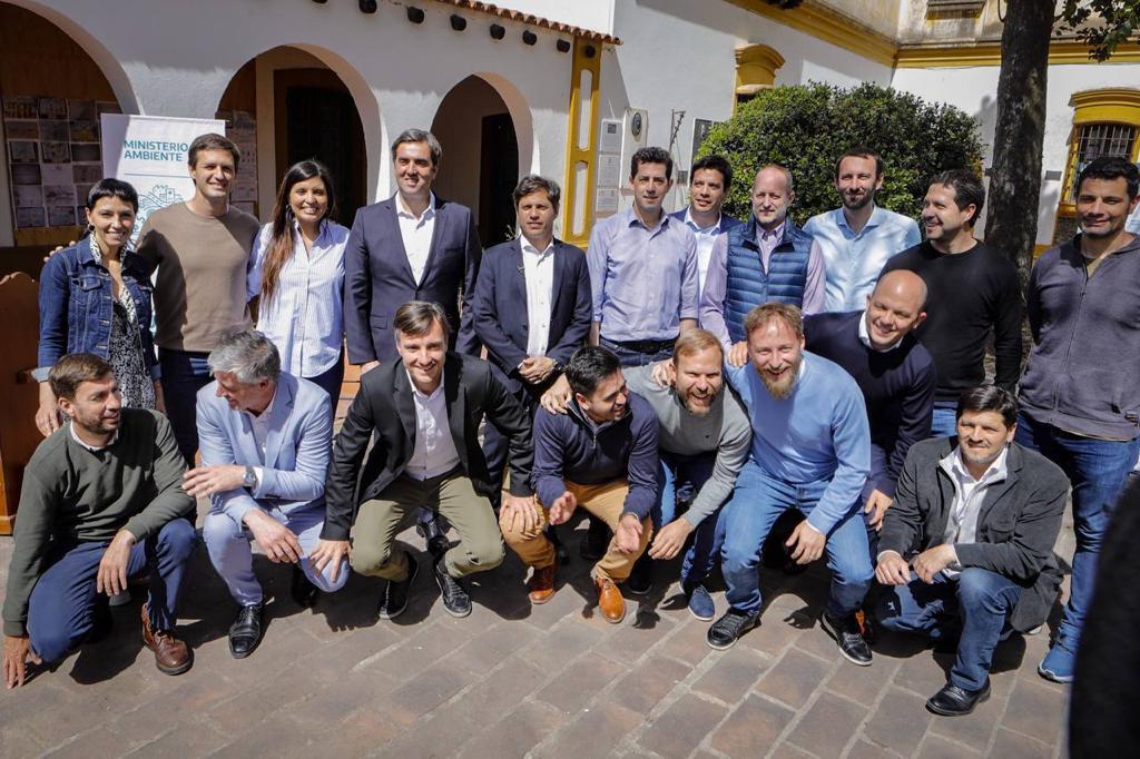 MAYRA FIRMÓ UN CONVENIO CON EL GOBERNADOR KICILLOF Y EL MINISTRO DE PEDRO