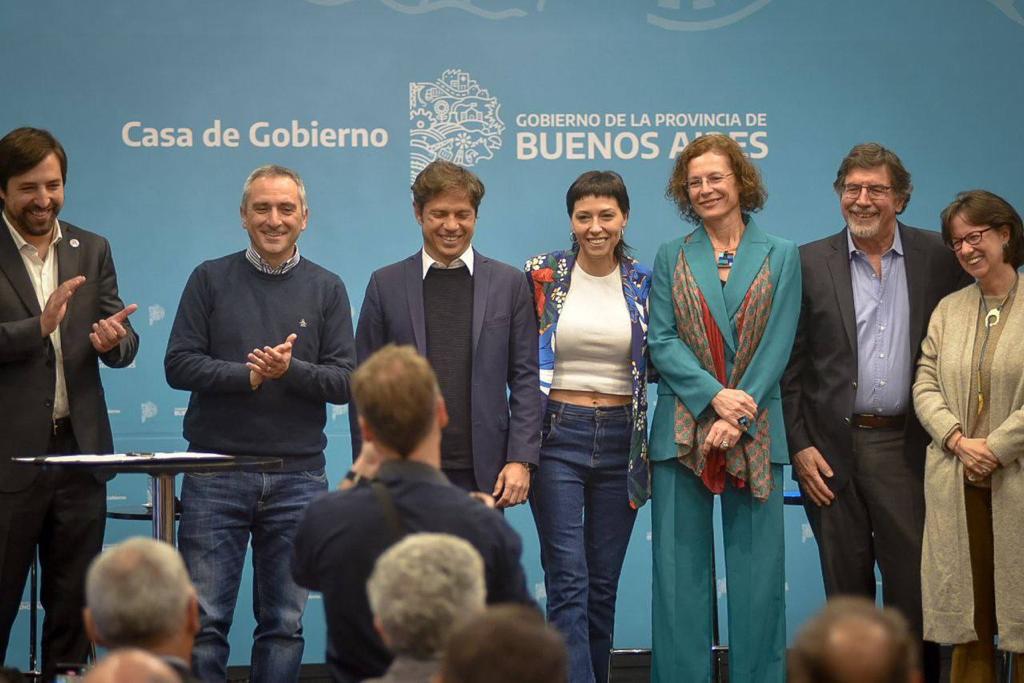 MAYRA FIRMÓ CON PROVINCIA Y UNICEF CONVENIOS PARA FORTALECER DERECHOS