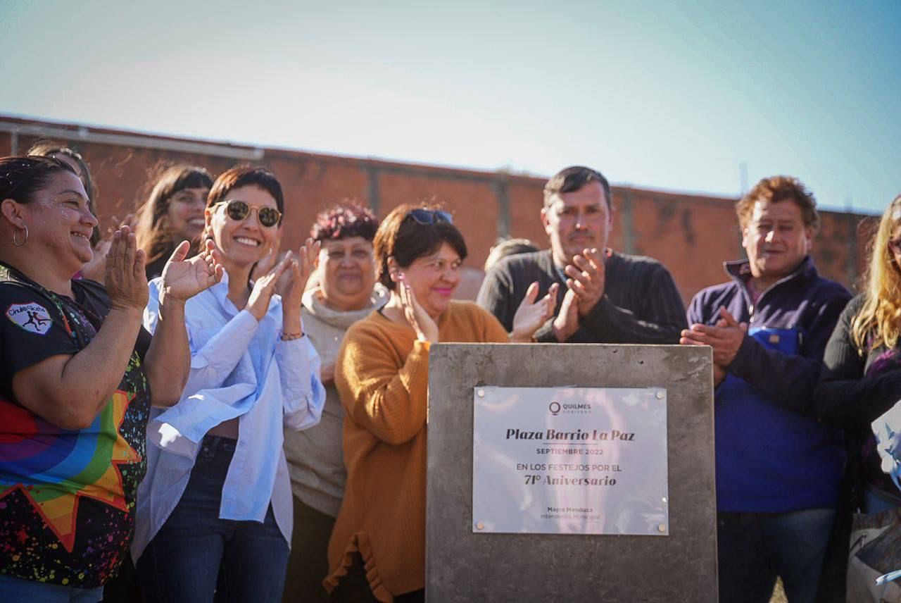 MAYRA JUNTO A VECINAS Y VECINOS INAUGURÓ LA NUEVA PLAZA DEL BARRIO LA PAZ