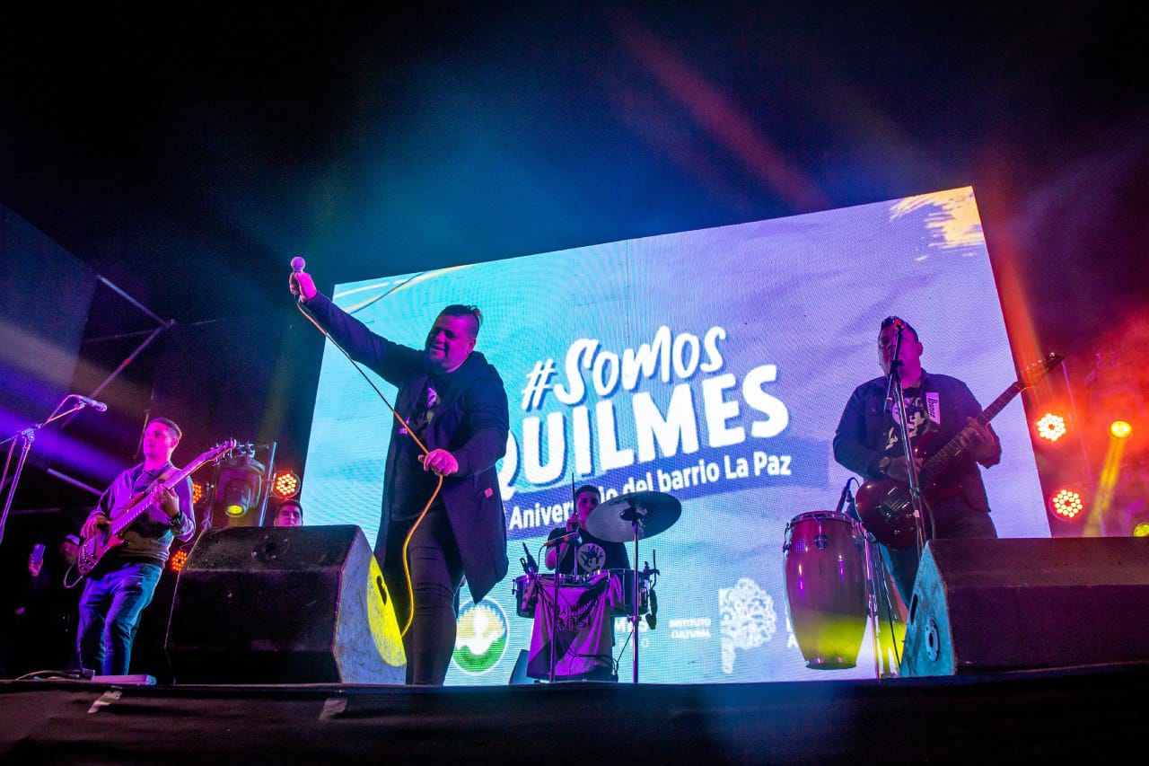 MAYRA JUNTO A MILES DE VECINOS EN UNA NUEVA EDICIÓN DEL SOMOS QUILMES