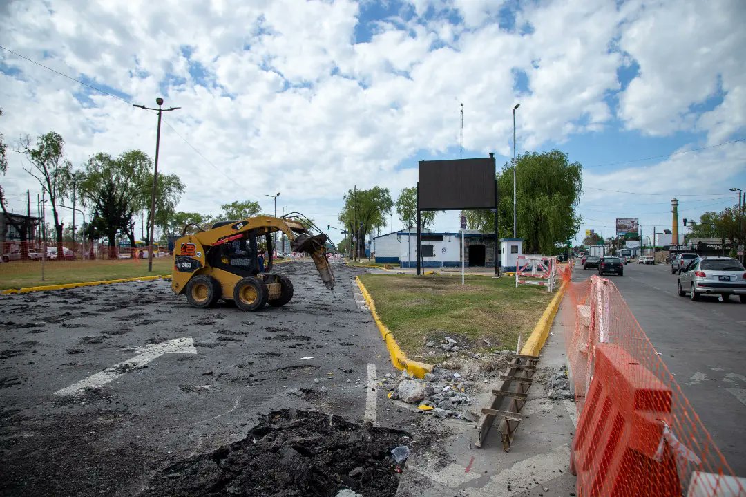 CONTINÚAN LAS OBRAS SOBRE LA NUEVA TRAZA DEL ACCESO SUDESTE