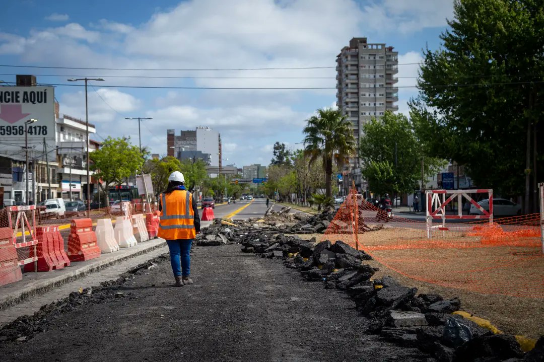CONTINÚAN LAS OBRAS SOBRE LA NUEVA TRAZA DEL ACCESO SUDESTE