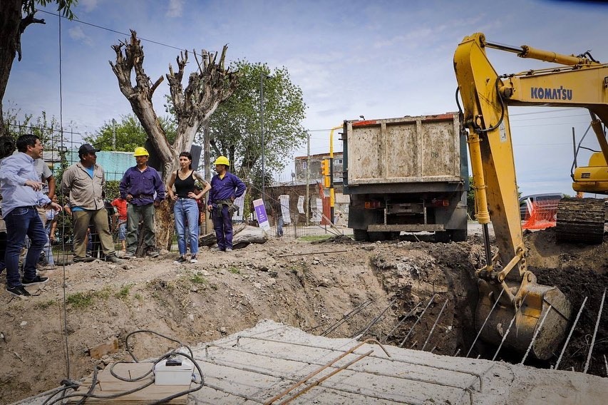 MAYRA Y EL MINISTRO NARDINI SUPERVISARON OBRAS HIDRÁULICAS