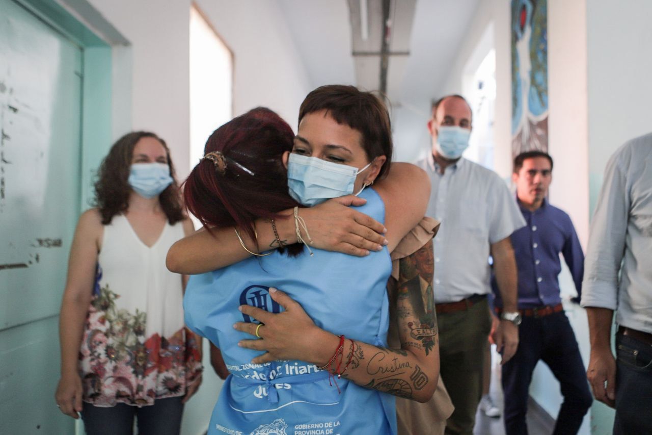 MAYRA EN LA OBRA DEL NUEVO EDIFICIO DE PEDIATRÍA PARA EL HOSPITAL IRIARTE