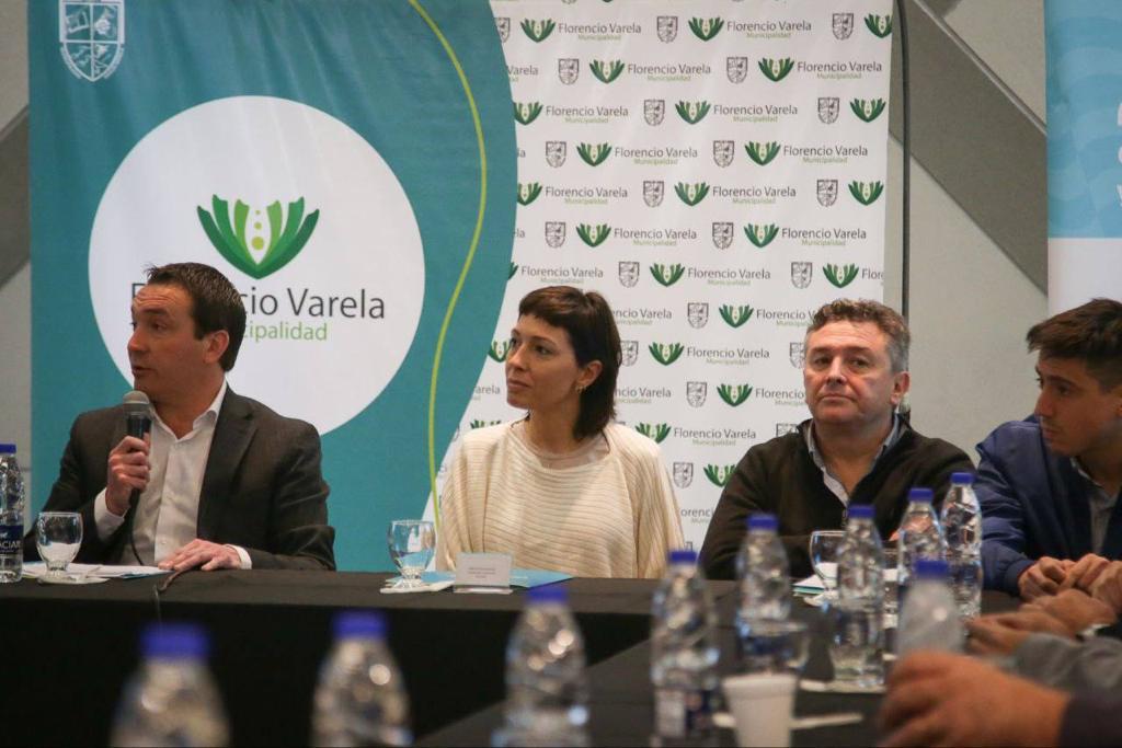  MAYRA EVALUÓ LOS AVANCES DEL PLAN HÍDRICO Y AMBIENTAL  CON INTENDENTES