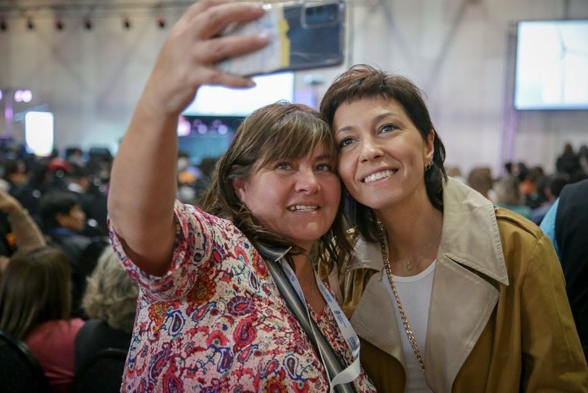 MAYRA EN LA APERTURA DEL ENCUENTRO NACIONAL DE BIBLIOTECAS POPULARES
