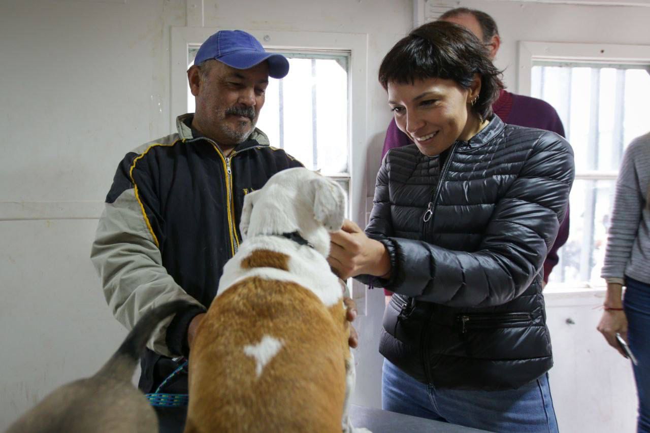 MAYRA RECORRIÓ LA JORNADA DE CASTRACIONES QUE REALIZÓ ZOONOSIS