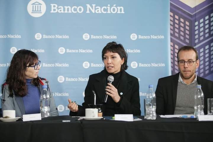 APOYO PYME: MAYRA Y SILVINA BATAKIS JUNTO A JÓVENES EMPRESARIOS QUILMEÑOS