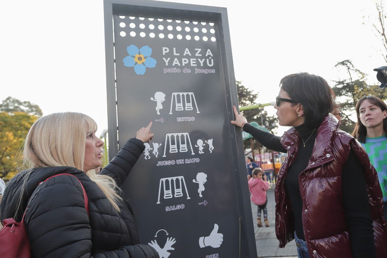  MAYRA INAUGURÓ LA OBRA DE PUESTA EN VALOR DE LA PLAZA YAPEYÚ EN SOLANO