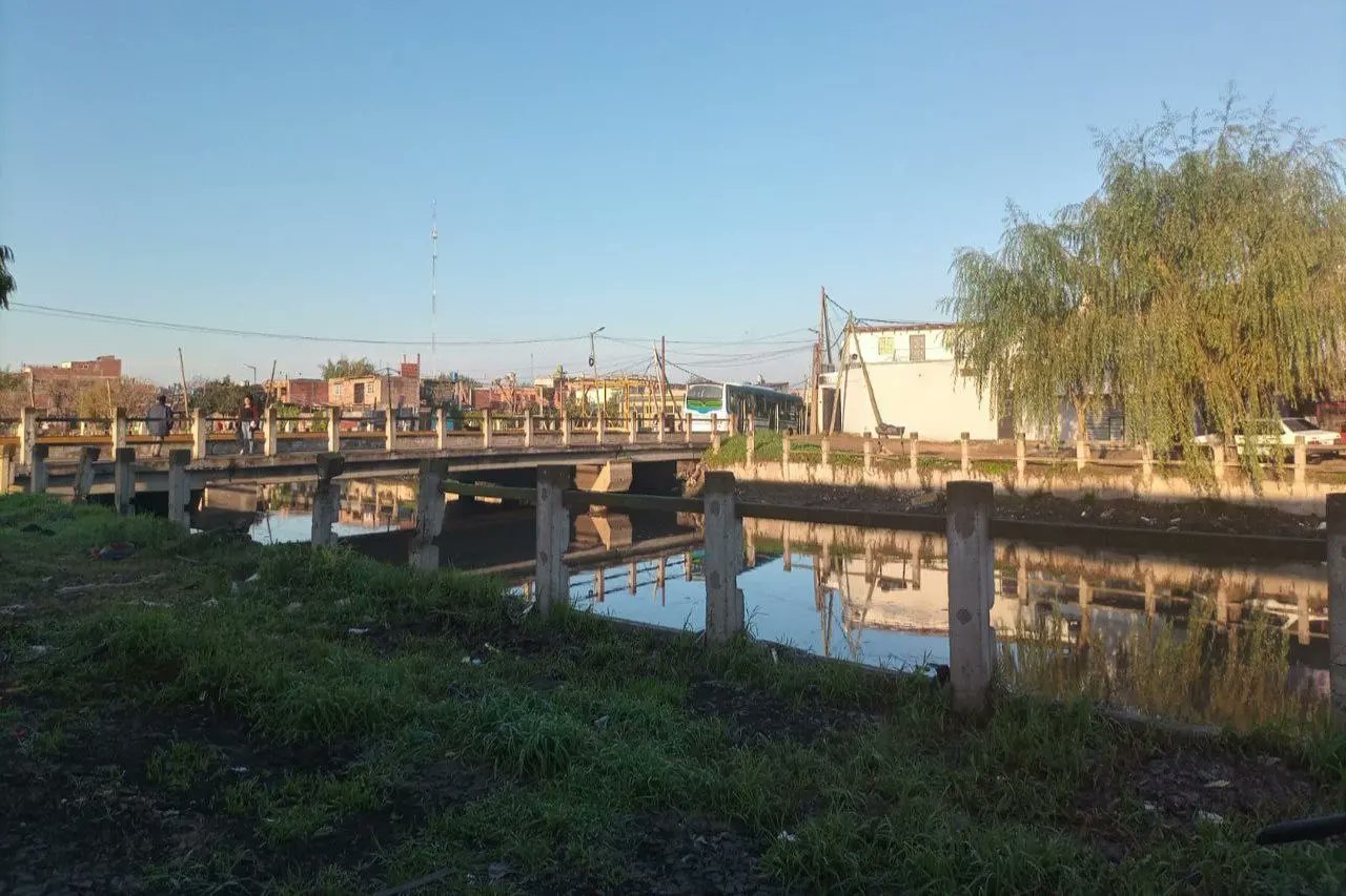 SE REALIZARON TRABAJOS DE LIMPIEZA Y DESOBSTRUCCIÓN EN LOS ARROYOS 