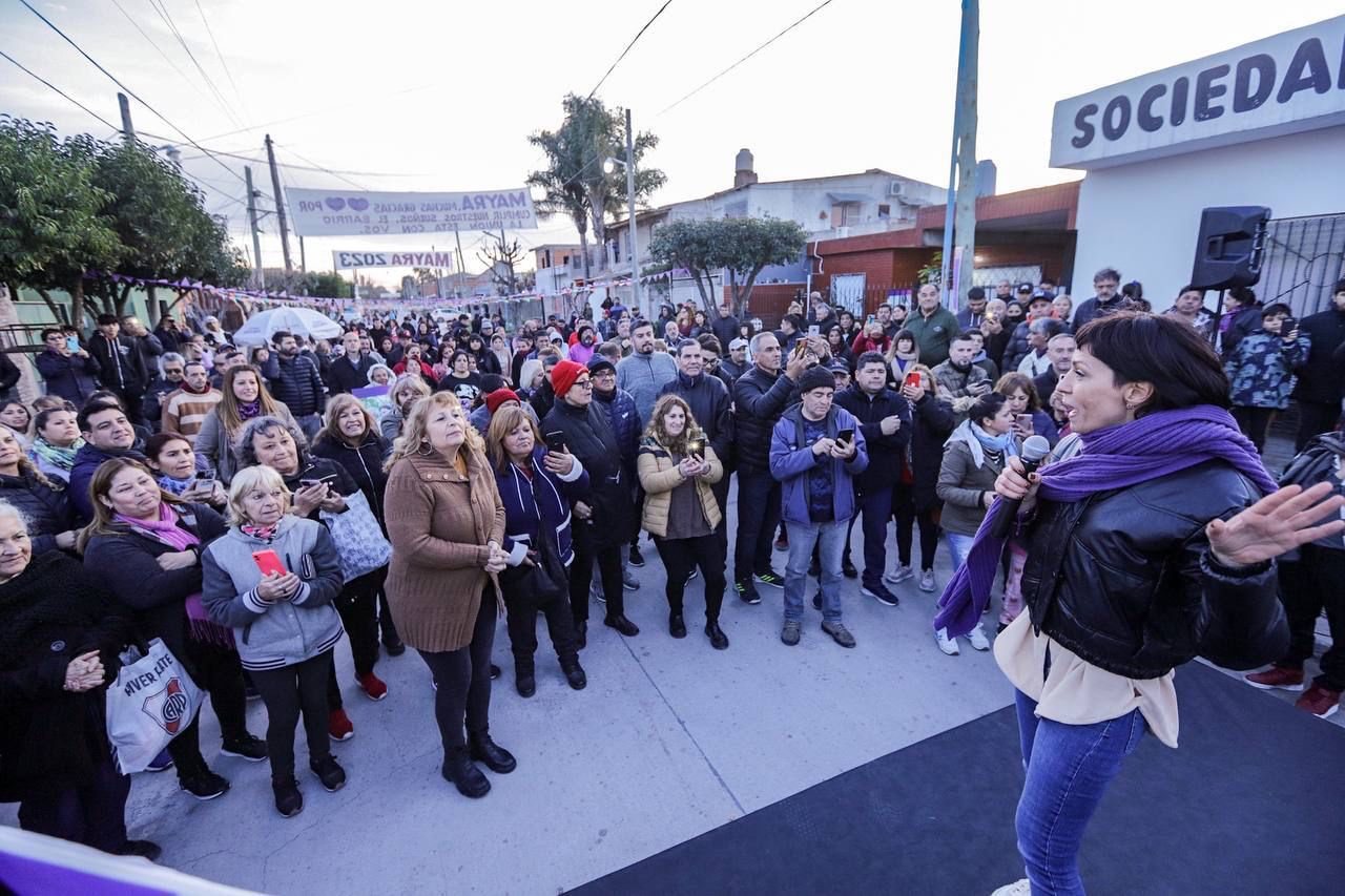  MAYRA INAUGURÓ NUEVOS PAVIMENTOS EN EL BARRIO LA UNIÓN