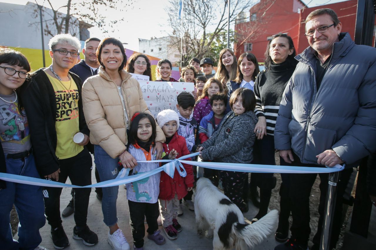 MAYRA INAUGURÓ LA PUESTA EN VALOR DE LA PLAZA MANUEL LOMBARDÍA EN EL BARRIO