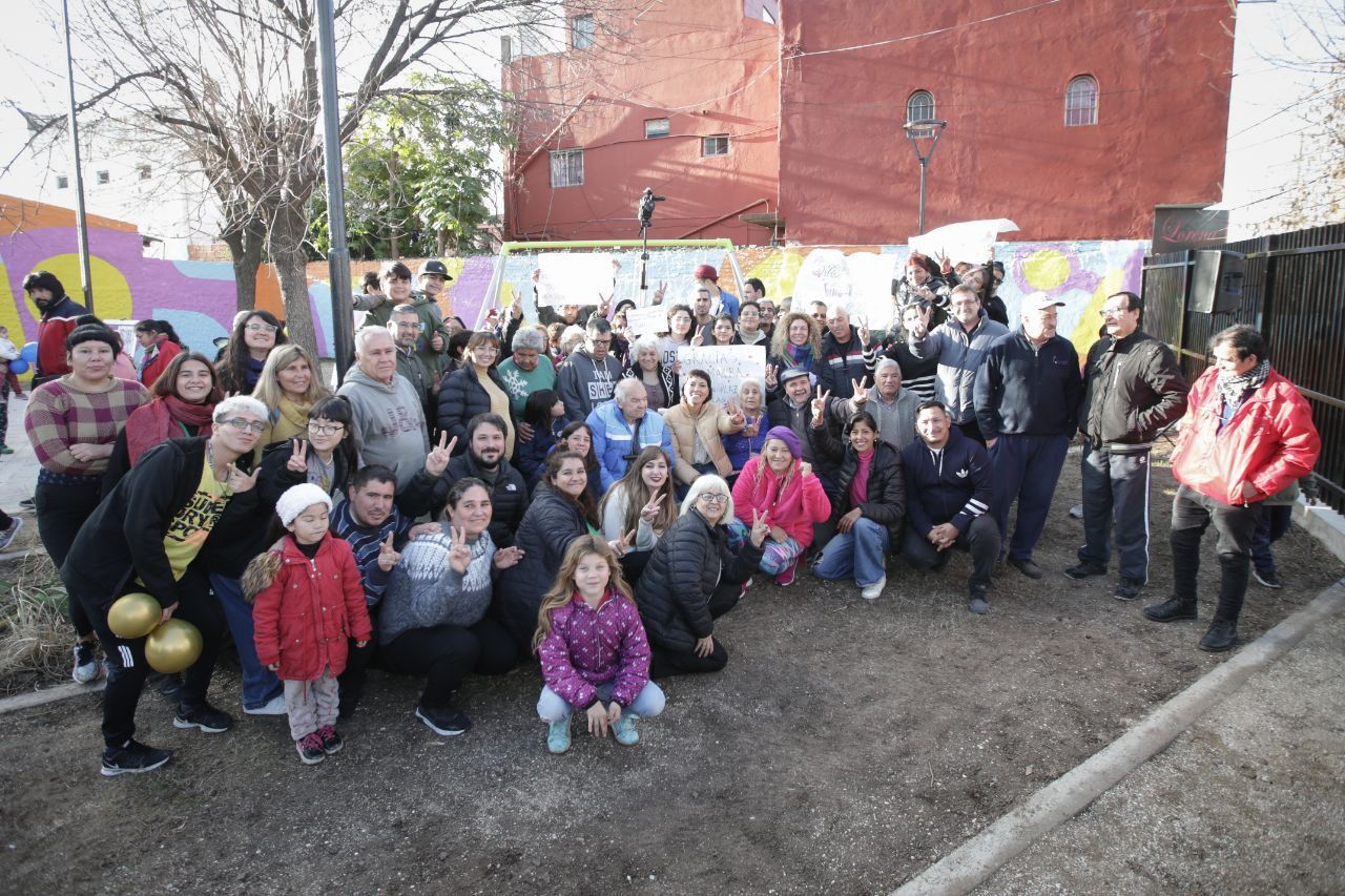 MAYRA INAUGURÓ LA PUESTA EN VALOR DE LA PLAZA MANUEL LOMBARDÍA EN EL BARRIO