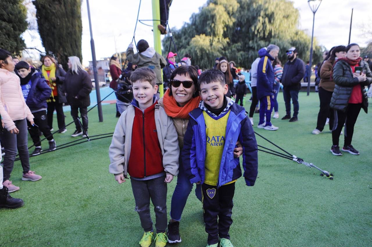 MAYRA INAUGURÓ UNA NUEVA PLAZA INCLUSIVA EN EL PARQUE DE LA CIUDAD