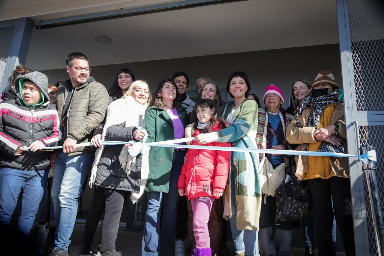 MAYRA INAUGURÓ EL NUEVO CENTRO INTEGRADOR COMUNITARIO EN VILLA LUJÁN