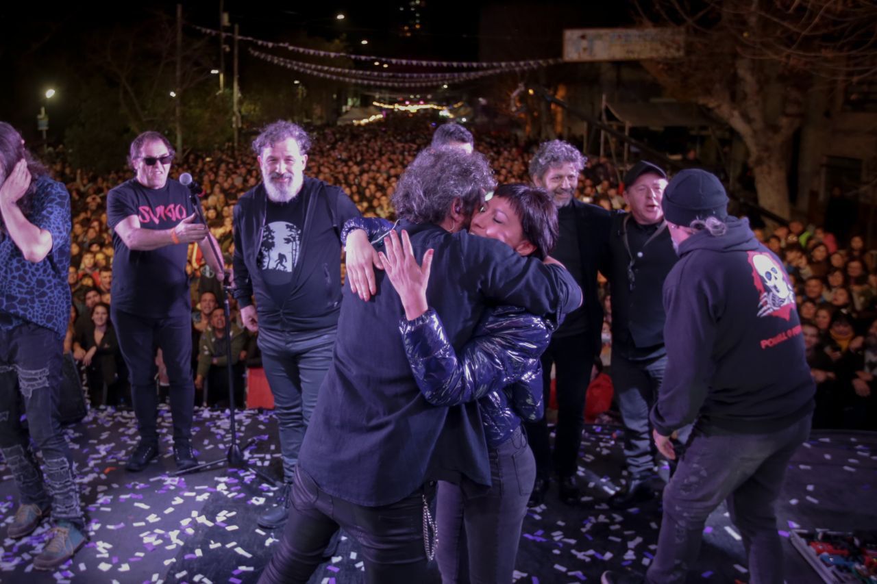 CABALLEROS DE LA QUEMA Y RUSHERKING EN EL CIERRE DEL FESTIVAL DE QUILMES
