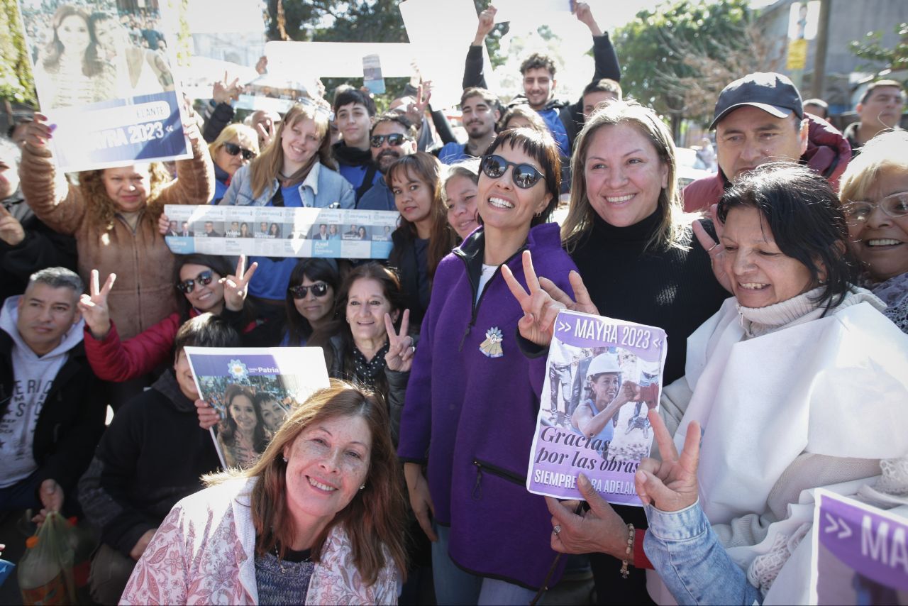 INTENSA AGENDA DE MAYRA CON VECINOS Y VECINAS EN EZPELETA