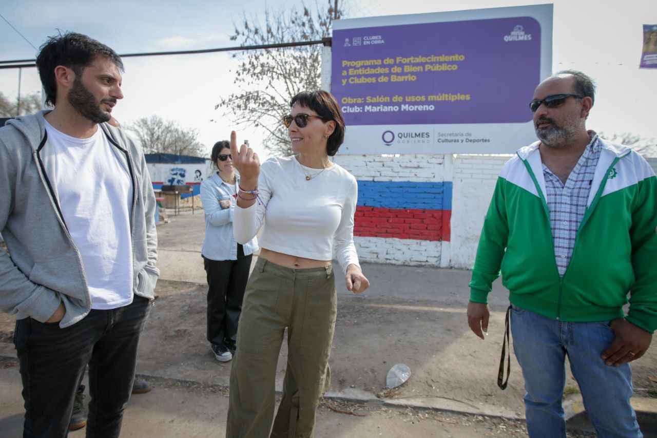 APOYO ECONÓMICO MUNICIPAL A INSTITUCIONES BARRIALES Y RECORRIDA DE OBRAS 