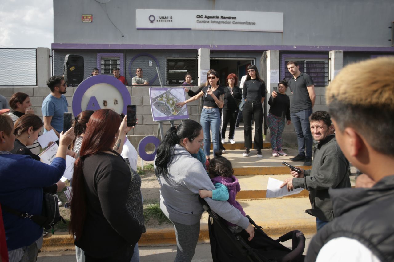 MAYRA EN UNA JORNADA DEL QUILMES CERCA EN EL CIC AGUSTÍN RAMÍREZ
