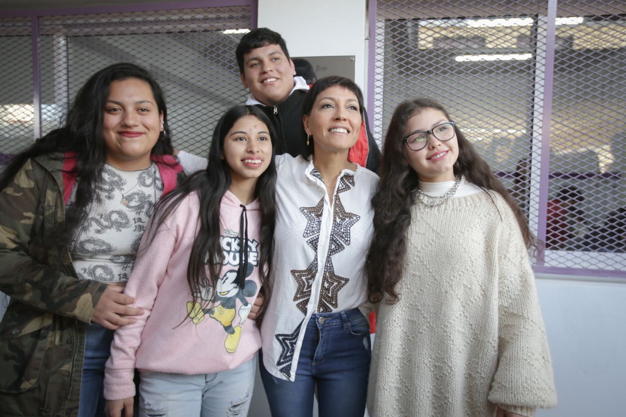 MAYRA INAUGURÓ LA OBRA DE AMPLIACIÓN DE LA EES N° 74 DE BERNAL OESTE