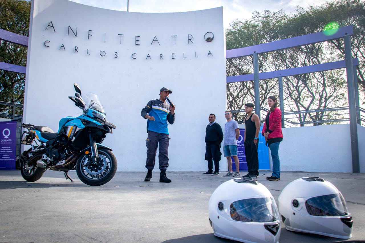 REALIZARON UNA CAPACITACIÓN PARA 400 MOTOCICLISTAS DE QUILMES 