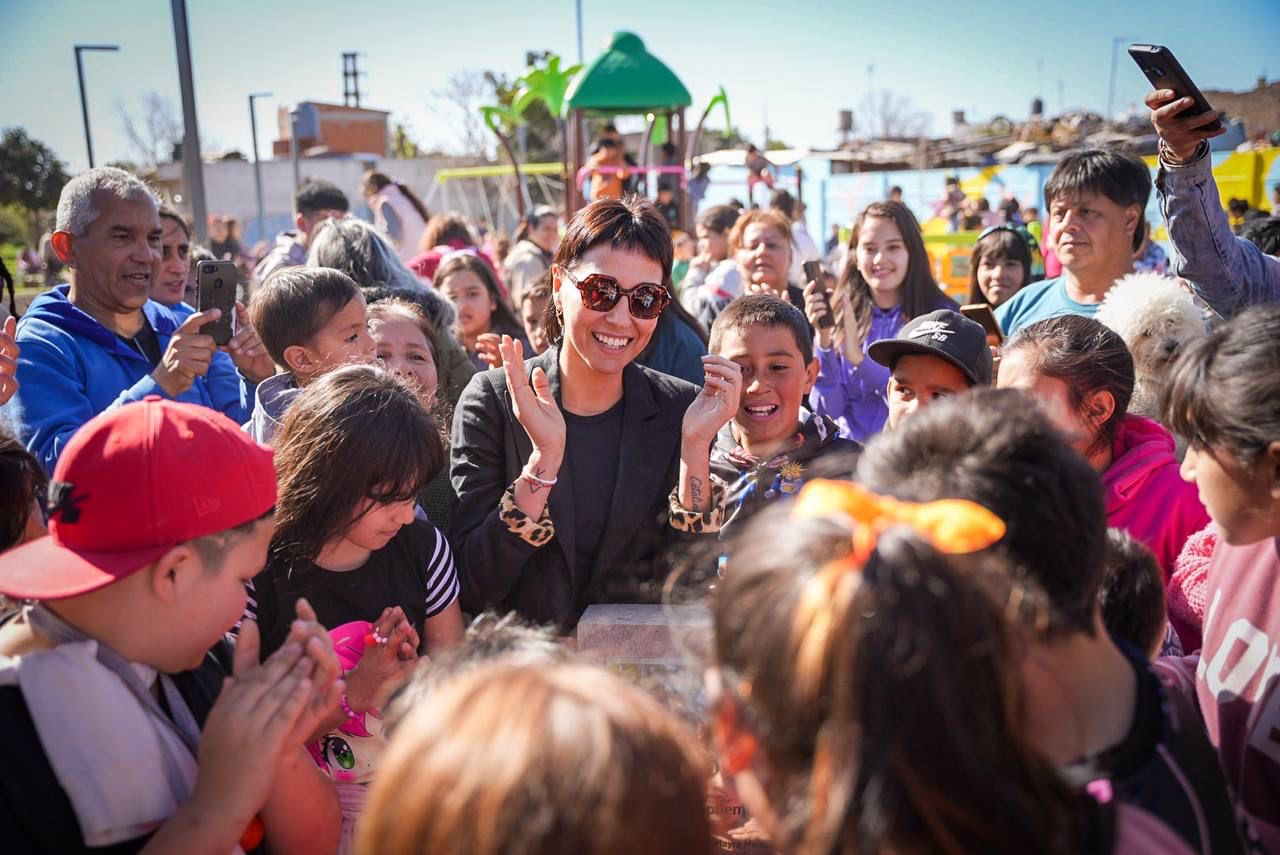 MAYRA INAUGURÓ UN NUEVO ESPACIO VERDE EN EZPELETA OESTE