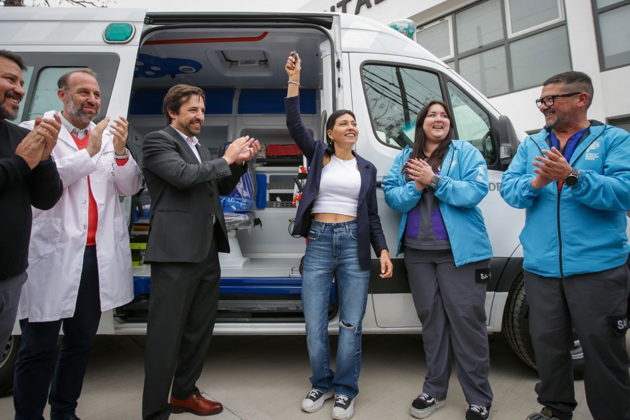 MAYRA Y KREPLAK INAUGURARON LA PRIMERA ETAPA DE LA RENOVACIÓN DE LA GUARDIA