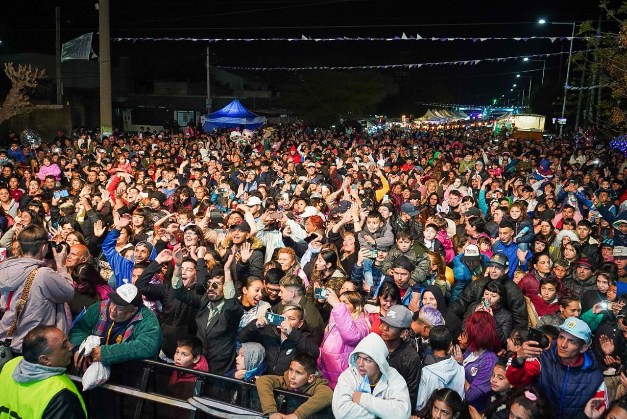 EXITOSA EDICIÓN DEL “SOMOS QUILMES” POR EL 72º ANIVERSARIO DE LA PAZ