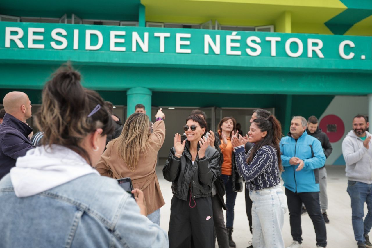 MAYRA SUPERVISÓ LA PUESTA EN VALOR DEL MICROESTADIO NÉSTOR KIRCHER 