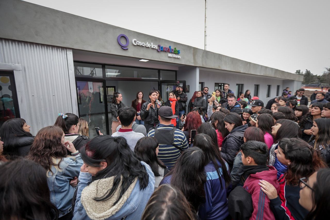 MAYRA INAUGURÓ LA “CASA DE LAS JUVENTUDES”
