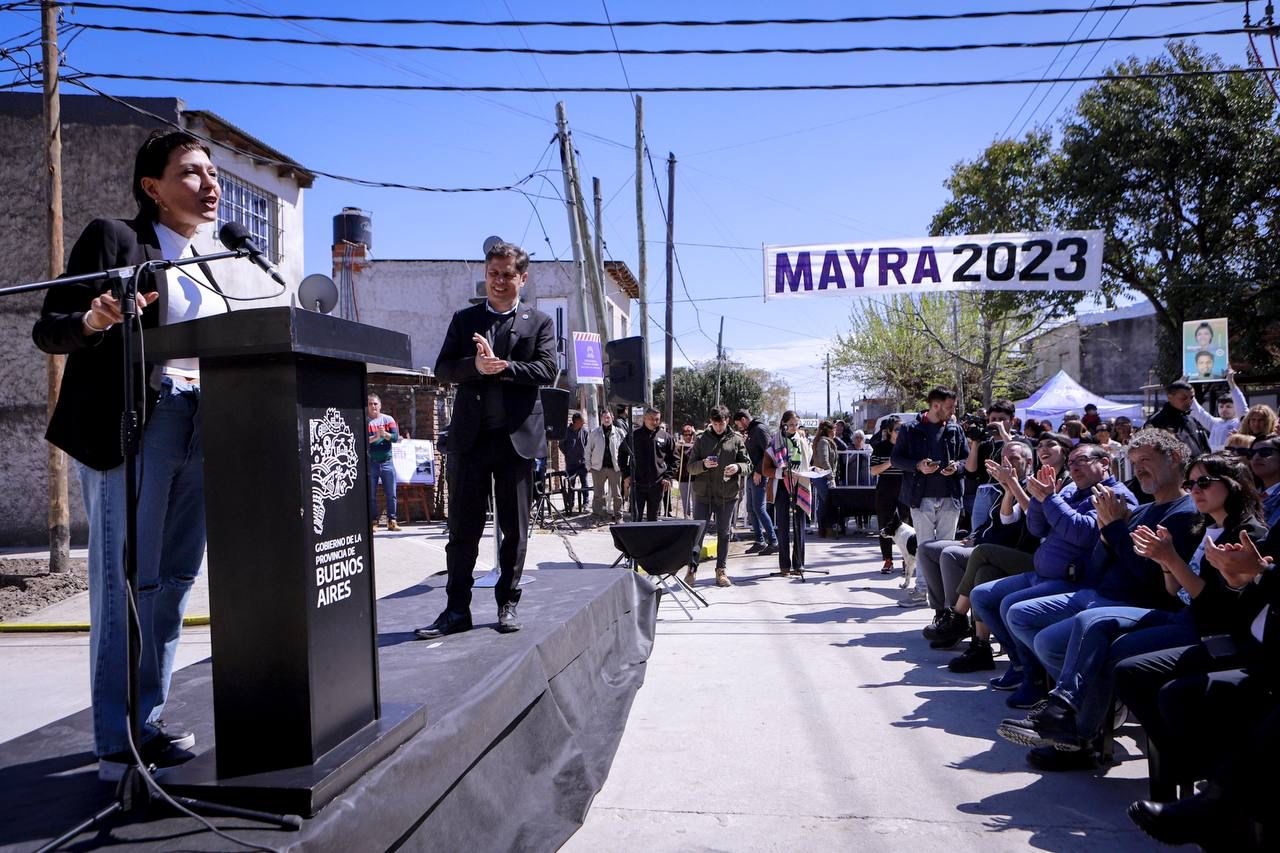   MAYRA Y KICILLOF SUPERVISARON TAREAS DE PAVIMENTACIÓN